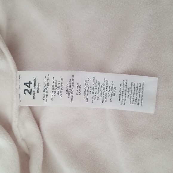 Bundle of 2 Carter's baby girl outfits - Picture 10 of 15